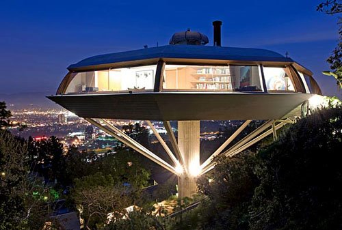 14 Spaceship Homes: Get Ready To Ditch Earth By 2012! | Bit Rebels