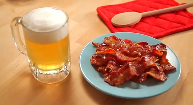 [Image: Beer-and-Bacon-Mancakes-2.jpg]