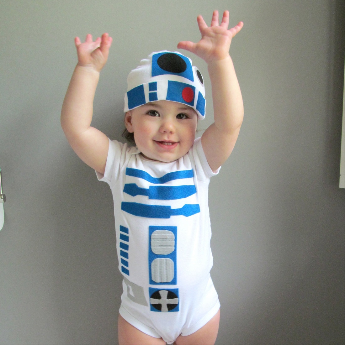 Editor Sta in plaats daarvan op motto R2-D2 Baby Costume: Definitely The Droid You're Looking For