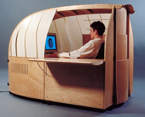 Screw Your Workstation – Get A Cockpit Style Workstation Instead