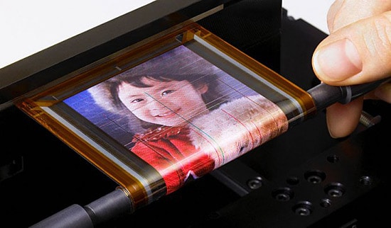 Sony Unveils Genius Roll-Up OLED Screen Of The Future! Sony Unveils Genius Roll-Up OLED Screen Of The Future!