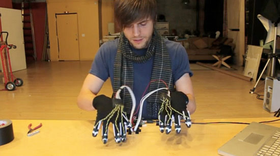 Piano Gloves – Play The Piano Without A Piano! Piano Gloves – Play The Piano Without A Piano!