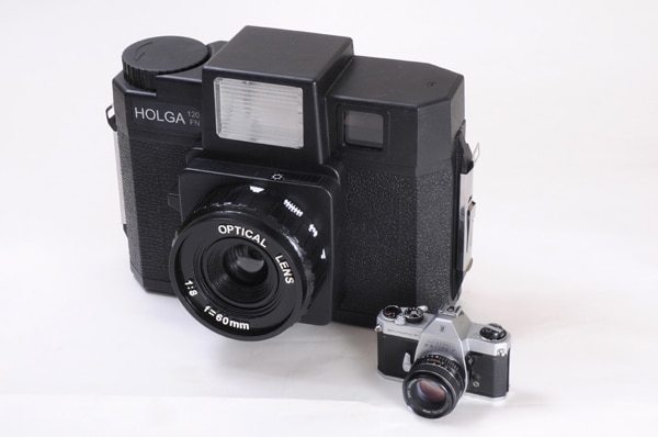 Photography: Do You Have Big Enough Hands For This Camera? Photography: Do You Have Big Enough Hands For This Camera?