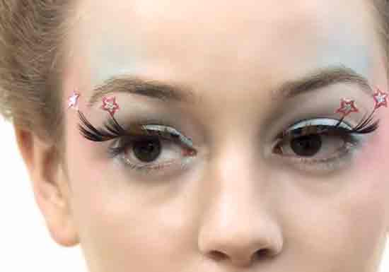 New Fashion Trend: Manga Inspired Eyelashes New Fashion Trend: Manga Inspired Eyelashes