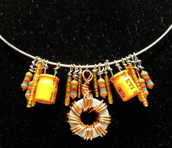 The Creative Non-Edible Geek Tech Jewelry To Flaunt The Creative Non-Edible Geek Tech Jewelry To Flaunt