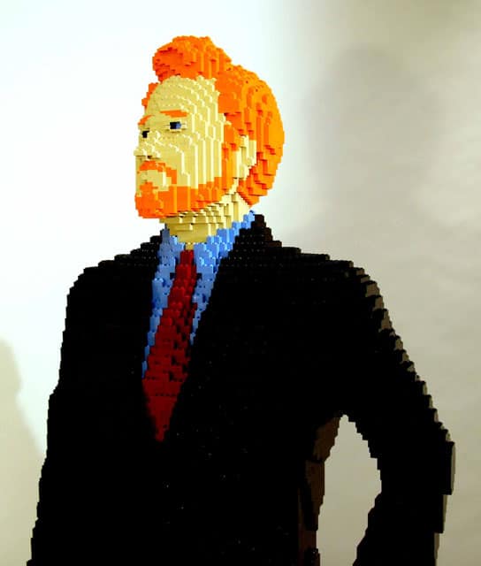 Celebrity Goes LEGO: Life Size Conan O’Brien LEGO Build Celebrity Goes LEGO: Life Size Conan O’Brien LEGO Build