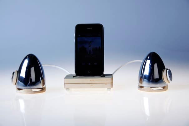 Triumph OMNI-BANG: 360 Degree Sound For Your iPhone! Triumph OMNI-BANG: 360 Degree Sound For Your iPhone!