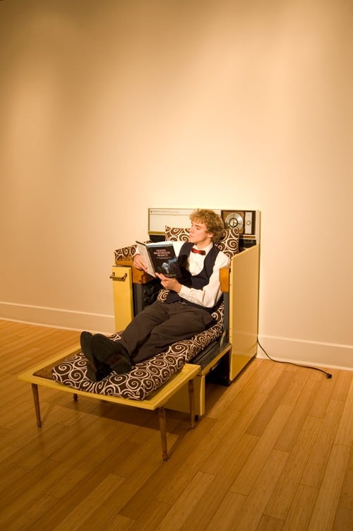 This Oven Lounge Geekifies Your Home Like Nothing Else! This Oven Lounge Geekifies Your Home Like Nothing Else!