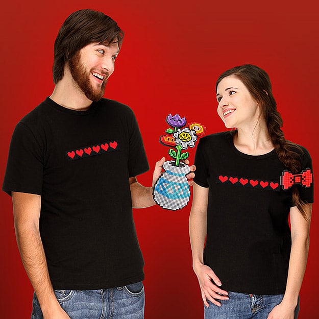 8-Bit Flowers: Perfect For Your Geek Gamer Girl 8-Bit Flowers: Perfect For Your Geek Gamer Girl