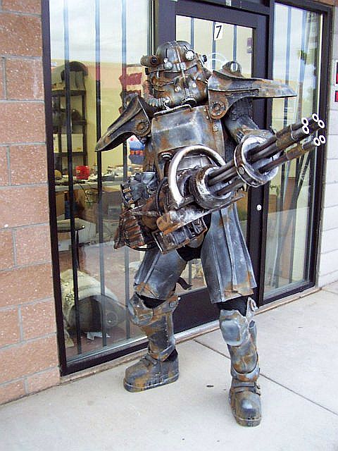 Heavy Cosplay: Sick Fallout 3 Power Armor Costume That Rules Heavy Cosplay: Sick Fallout 3 Power Armor Costume That Rules