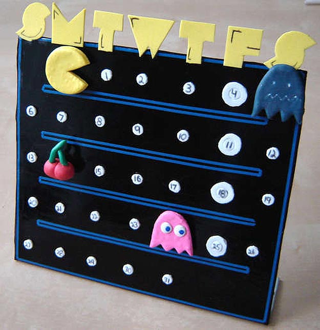 DIY Geektastic Pac-Man Calendar (Chomp Chomp) DIY Geektastic Pac-Man Calendar (Chomp Chomp)