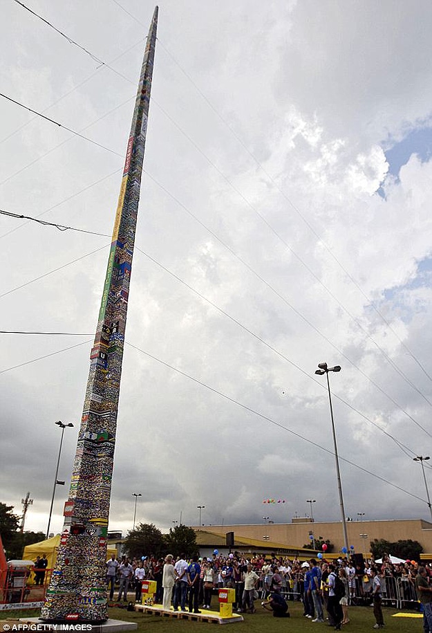 New World Record: The World’s Tallest Lego Tower New World Record: The World’s Tallest Lego Tower