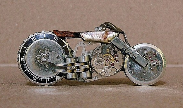 Marvelous Mini Motorcycles Created From Old Watches Marvelous Mini Motorcycles Created From Old Watches