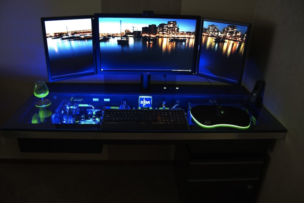 The PC Mod That Is Sexier Than A Mac | Bit Rebels