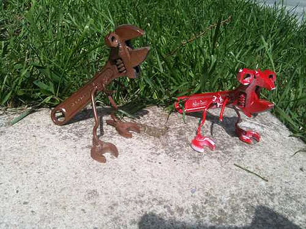 How To: Make A Cute Tyrannosaurus Rex Wrench How To: Make A Cute Tyrannosaurus Rex Wrench