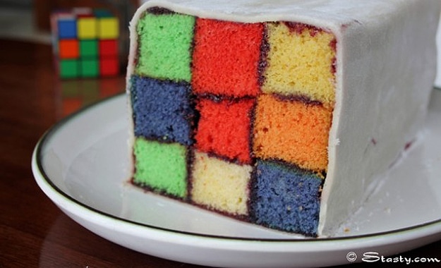 A Colorful Rubik’s Cube Birthday Cake For Geeks A Colorful Rubik’s Cube Birthday Cake For Geeks