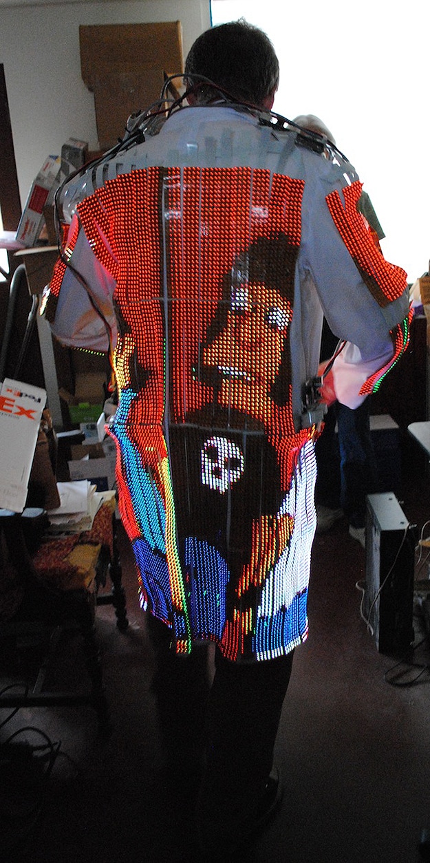 Geek Design: The Television Built Into A Lab Coat Geek Design: The Television Built Into A Lab Coat