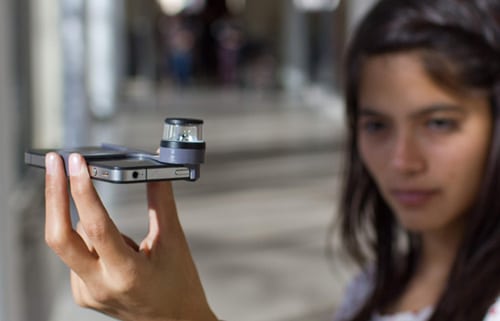 Kogeto Dot: Lets You Record 360 Degree Video On An iPhone