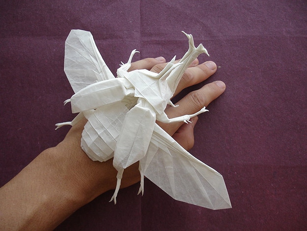 Origami: A Big Badass Bug Made From Paper Origami: A Big Badass Bug Made From Paper