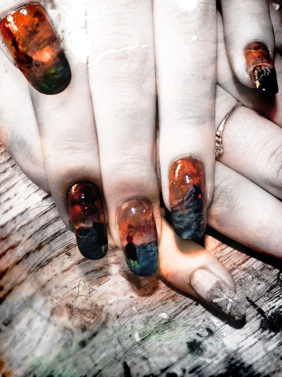 Mordor Nail Polish Artwork Goes Beyond Micro Art Mordor Nail Polish Artwork Goes Beyond Micro Art