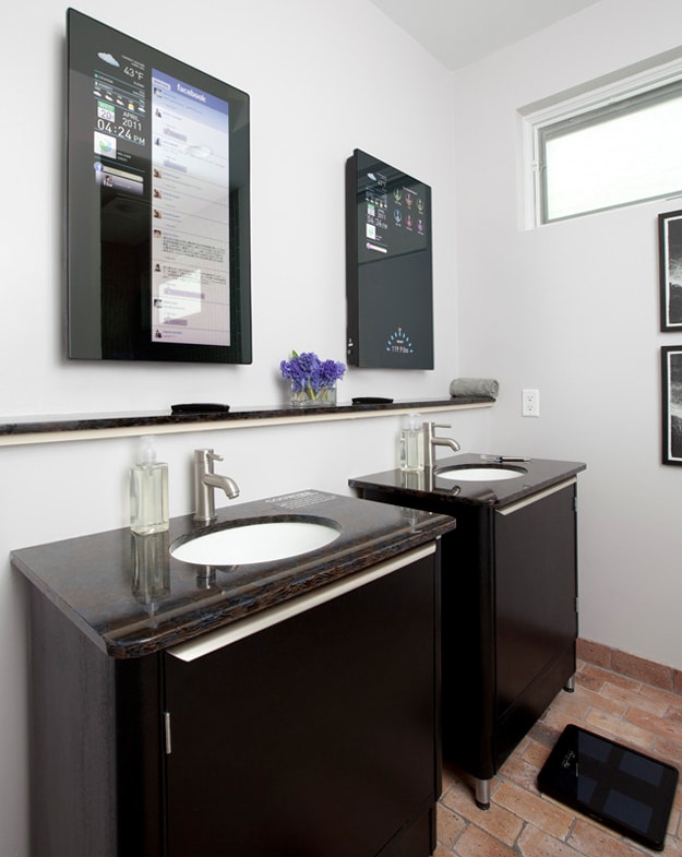 Social Media Bathroom Mirrors: Twitter & Facebook While In The Loo Social Media Bathroom Mirrors: Twitter & Facebook While In The Loo