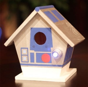 Geek-Handmade-Bird-Houses