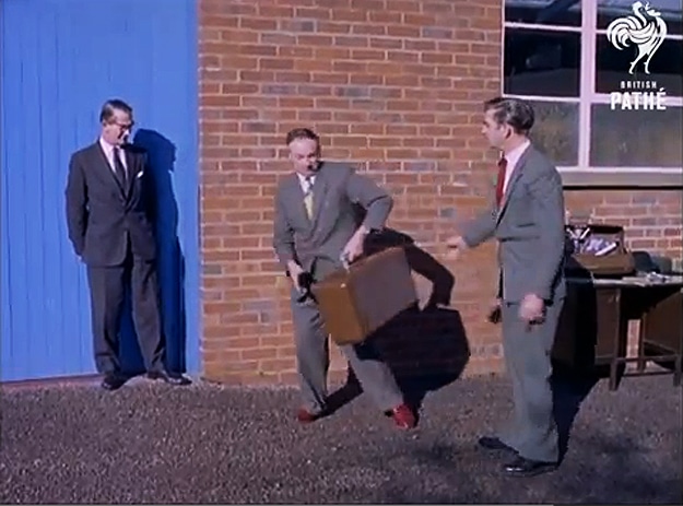 Awesome Suitcase Anti-Theft System From 1961