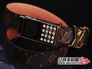 louis-vuitton-belt-buckle-phone