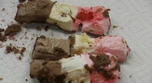 making-astronaut-ice-cream-tutorial