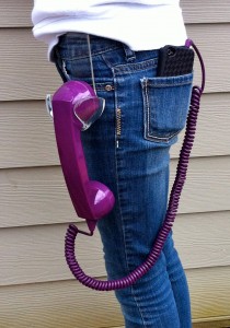 retro-smartphone-headset-accessory