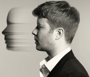 Face-Contour-Engraved-Gadgets