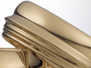 Face-Contour-Engraved-Gadgets