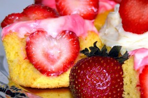 Heart-Baked-Inside-Cupcake