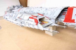 battlestar-valkyrie-lego-build