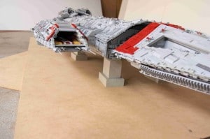 battlestar-valkyrie-lego-build