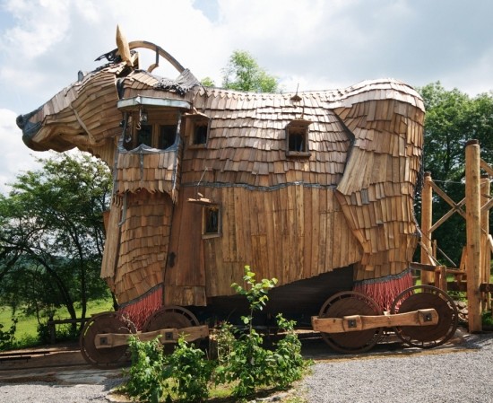 Magical Bed & Breakfast Makes For The Ultimate Life Adventure Magical Bed & Breakfast Makes For The Ultimate Life Adventure