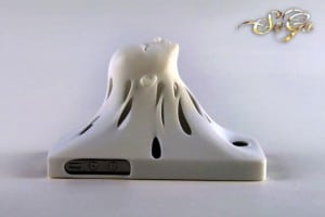 omniscient-siri-iphone-case