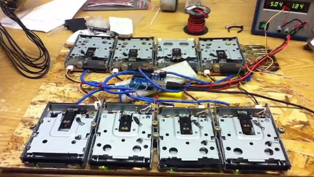 James Bond 007 Theme Song Played On Floppy Drives James Bond 007 Theme Song Played On Floppy Drives
