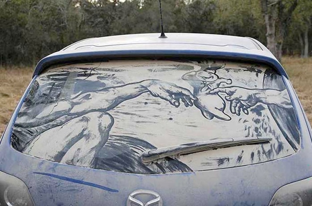 Astonishing Artwork Drawn On Filthy Dirty Car Windows