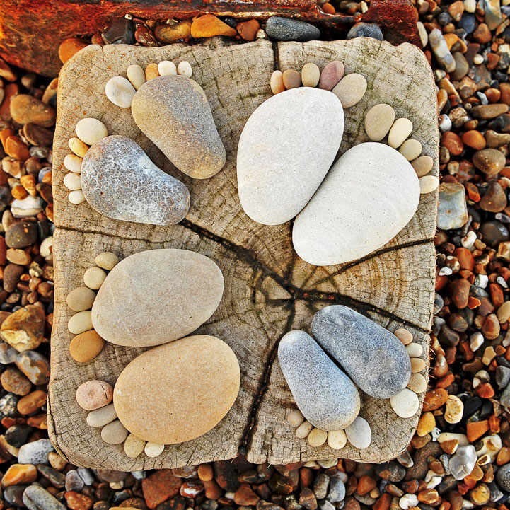 Stone Footprints: The Art Of Making Footprints From Rocks