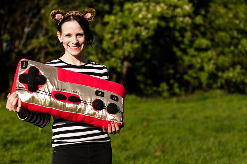 Controller Cushions: A Geek’s Choice Of Pillows Controller Cushions: A Geek’s Choice Of Pillows