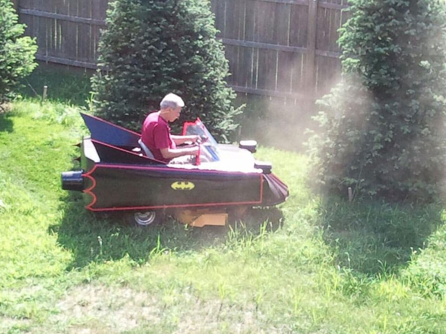 Batmobile Lawn Mower Mod: Okay, Now I’ll Learn To Cut The Grass Batmobile Lawn Mower Mod: Okay, Now I’ll Learn To Cut The Grass