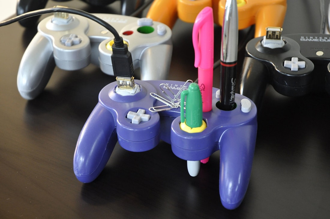Video Game Controllers Upcycled Into Office Supplies