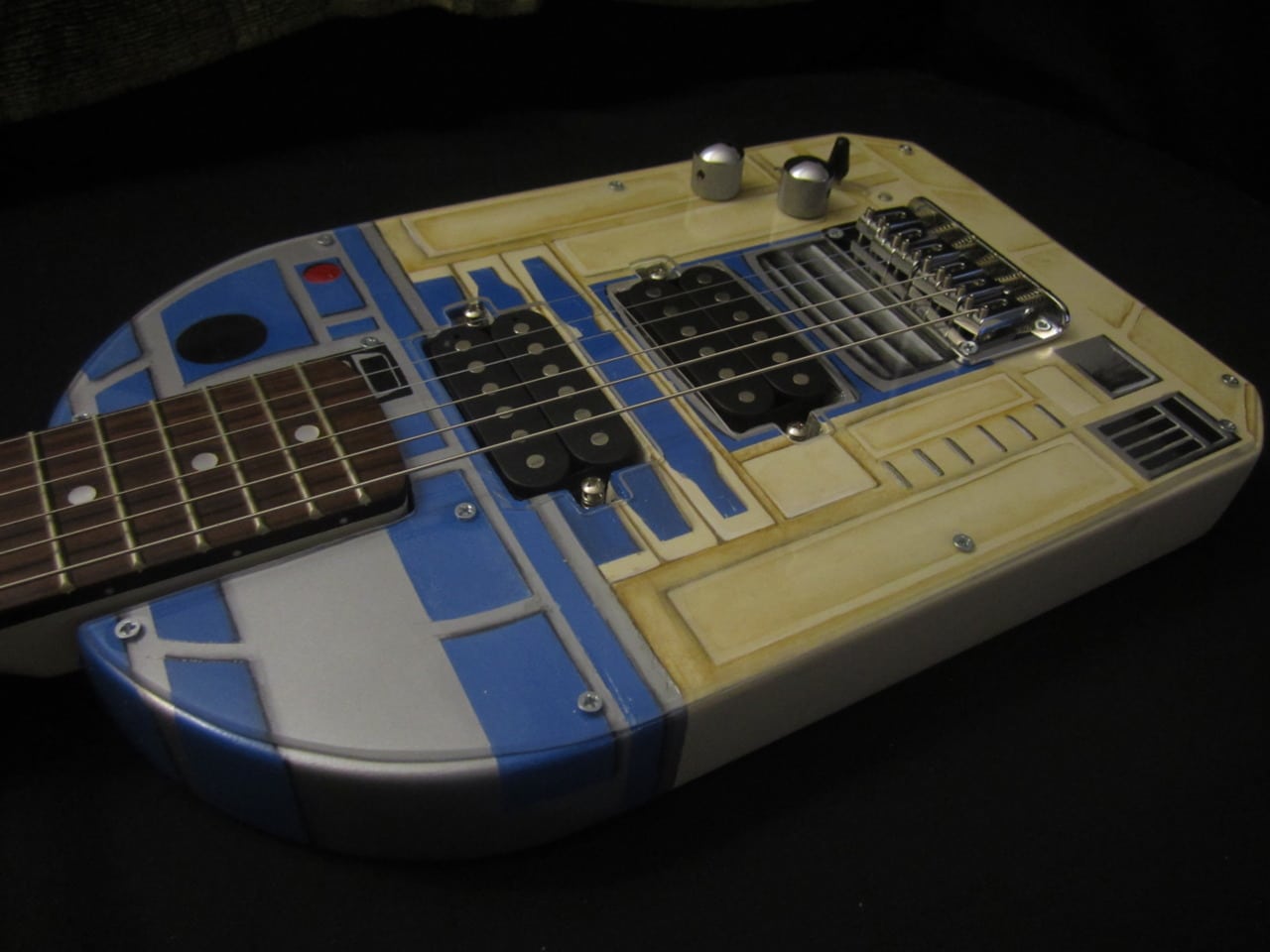 R2-D2 Guitar Build For The Sci-Fi Rockstar