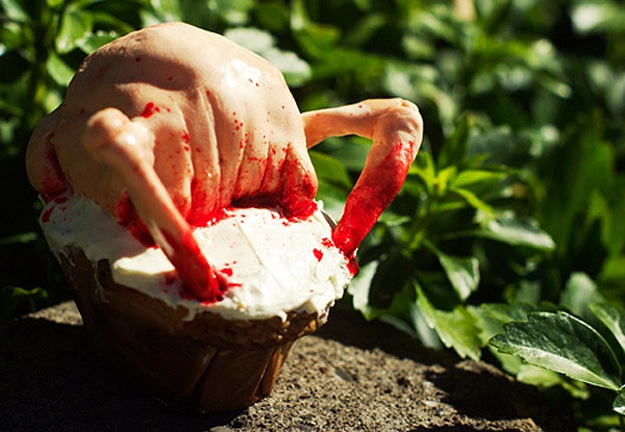 Half-Life Headcrab Creative Cupcake Will Mess With Your Head Half-Life Headcrab Creative Cupcake Will Mess With Your Head