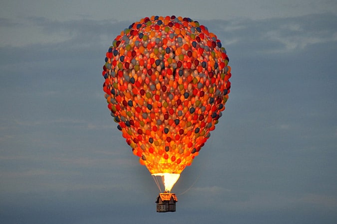 Disney’s Up Inspired Hot Air Balloon Stunt…I Wanna Ride In That