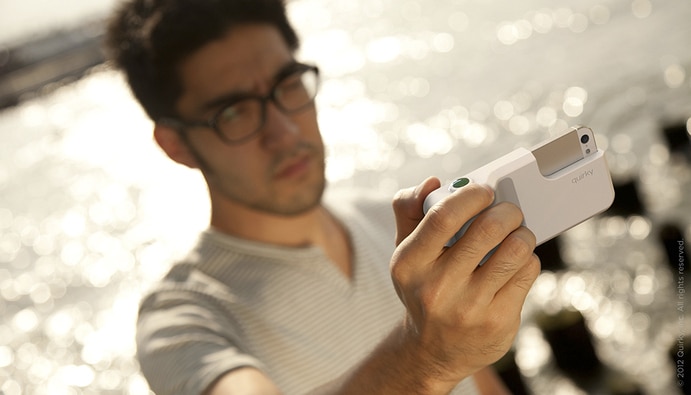 Click Case Turns The iPhone 5 Into A Legit Camera Click Case Turns The iPhone 5 Into A Legit Camera