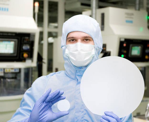 World’s Most Expensive Data Storage Disk Is Made From Sapphire