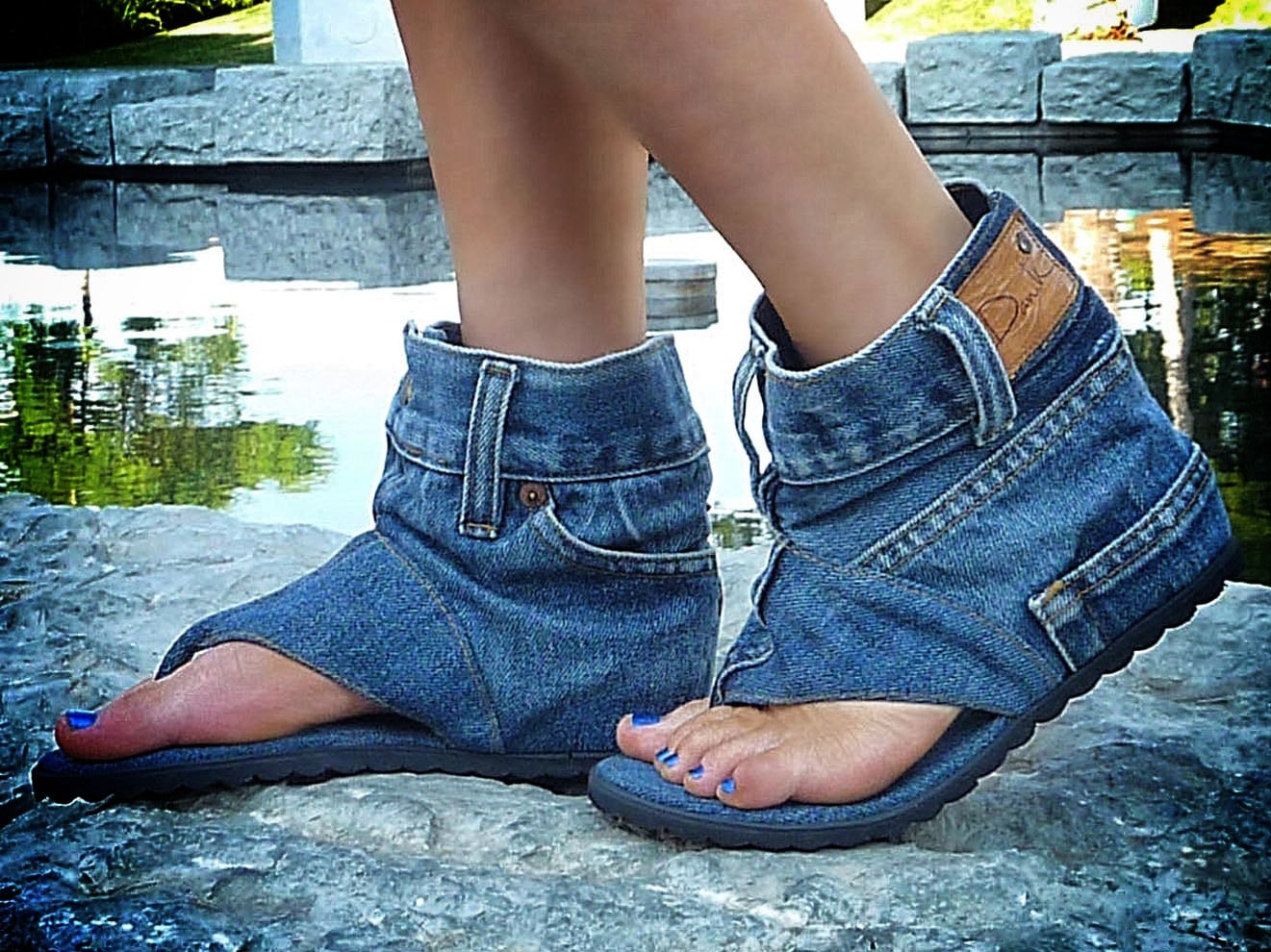 Denim Shoes: Ferociously Funky Sandals Made From Vintage Jeans Denim Shoes: Ferociously Funky Sandals Made From Vintage Jeans