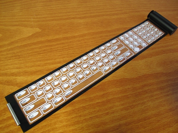 Qii: The Mobile Rollable & Foldable Keyboard